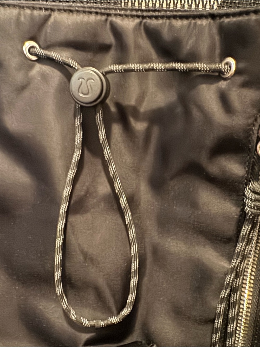 Lululemon Black Women’s Backpack - Sleek Everyday Carry - Picture 3 of 8